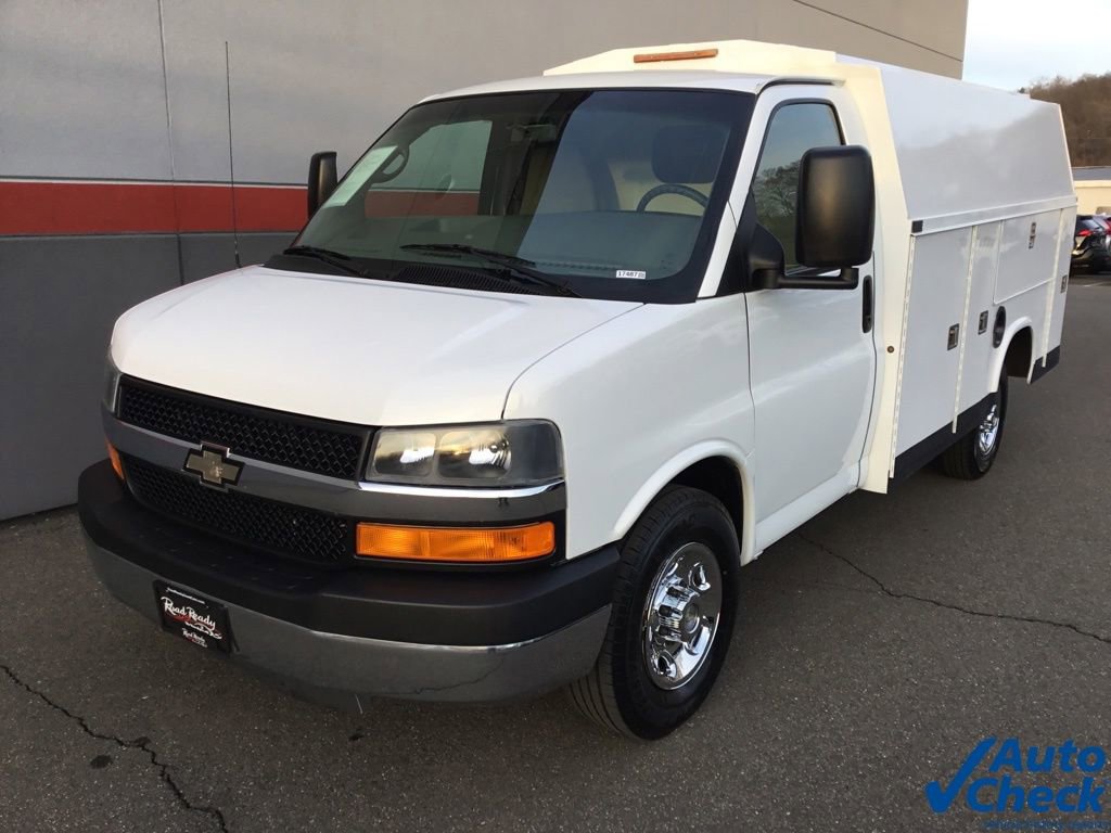 Used 2011 Chevrolet Express 3500 image 6