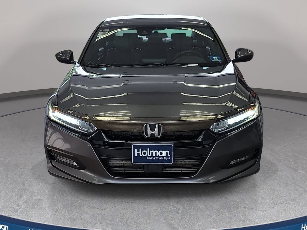 Used 2018 Honda Accord Sport image 3