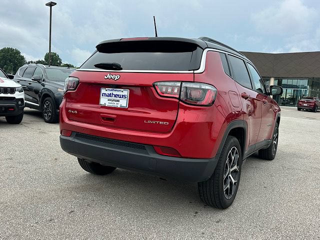 Used 2025 Jeep Compass Limited AWD/4WD image 6