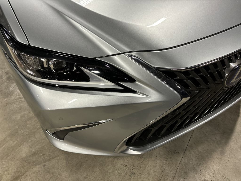 Used 2022 Lexus ES 300h w/ Premium Package FWD image 27