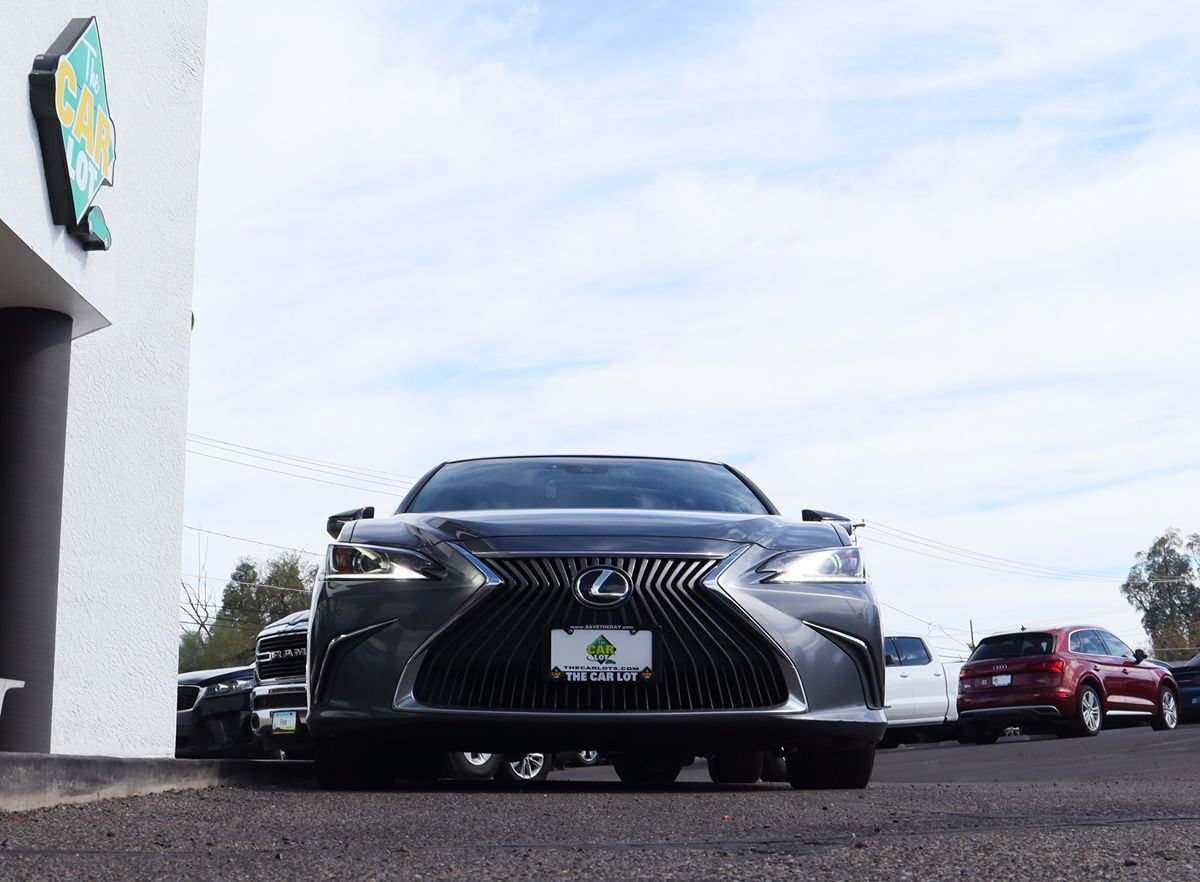 Used 2020 Lexus ES 350 w/ Premium Package FWD image 17