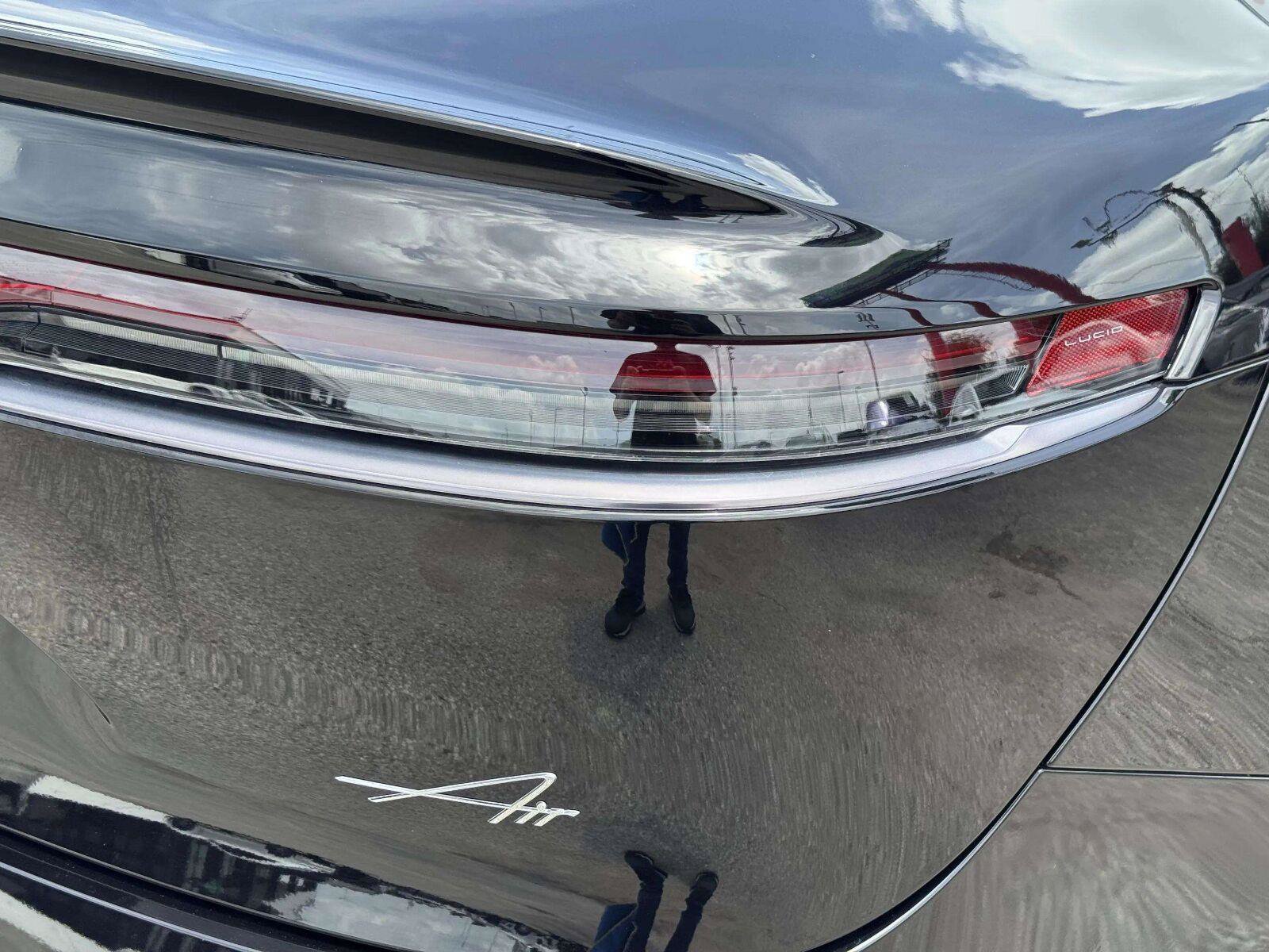 Used 2025 Lucid Air Pure RWD image 16