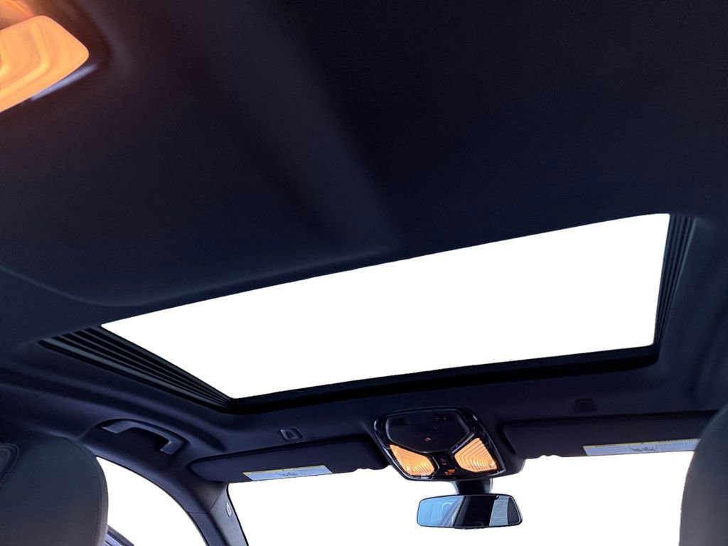 Used 2022 BMW 530i xDrive w/ Premium Package image 17