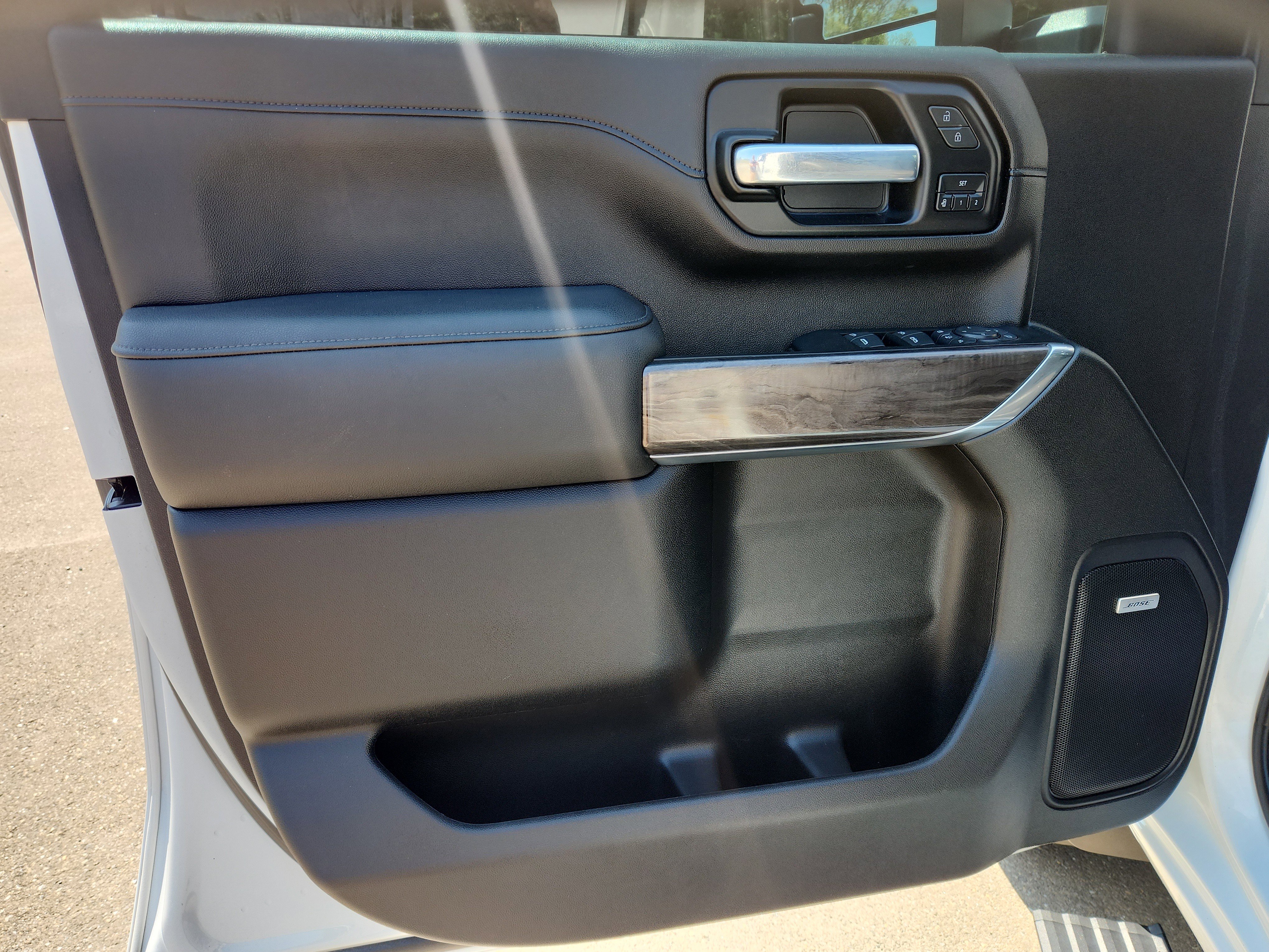 Used 2021 Chevrolet Silverado 2500 LTZ w/ LTZ Plus Package AWD/4WD image 22