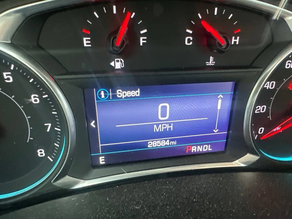 Used 2021 Chevrolet Equinox LT FWD image 15