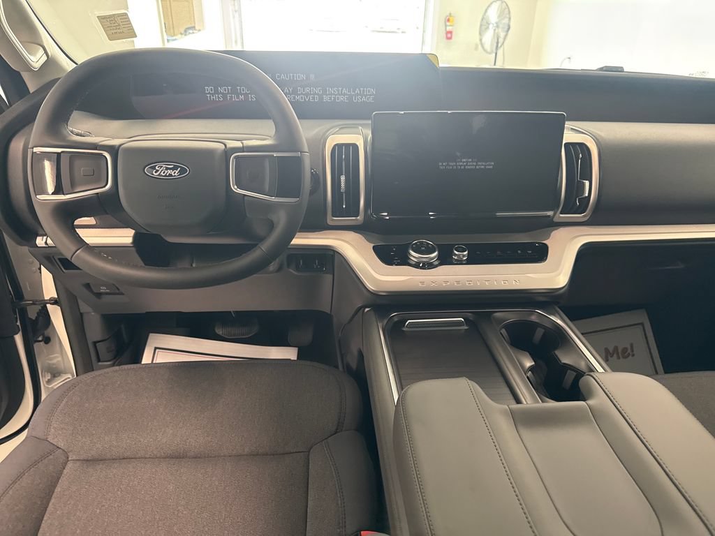 New 2027 Ford Expedition Max Active RWD image 19