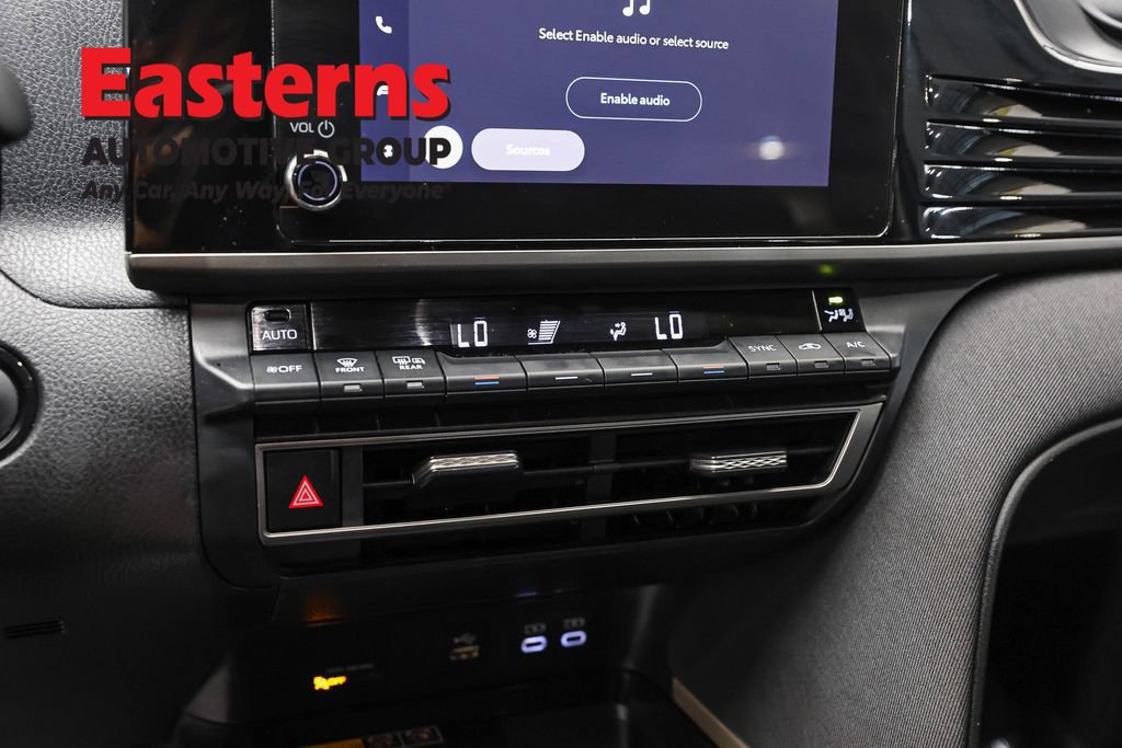 Used 2026 Toyota Camry LE FWD image 22