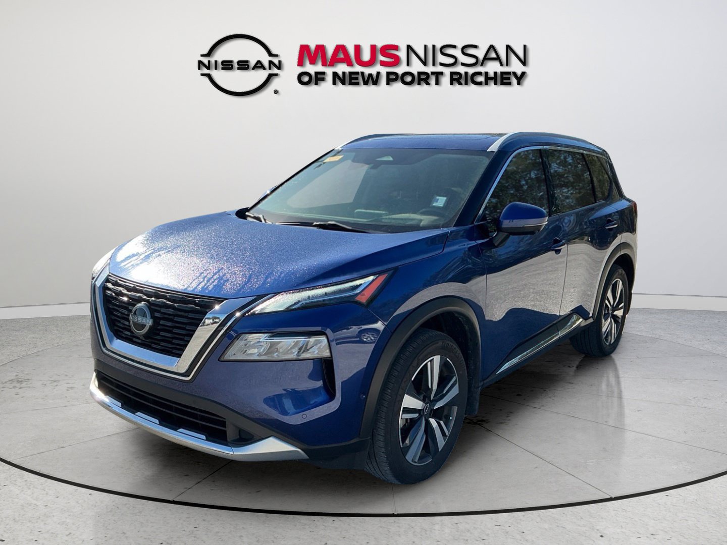 Used 2023 Nissan Rogue Platinum w/ Platinum Premium Package FWD image 4