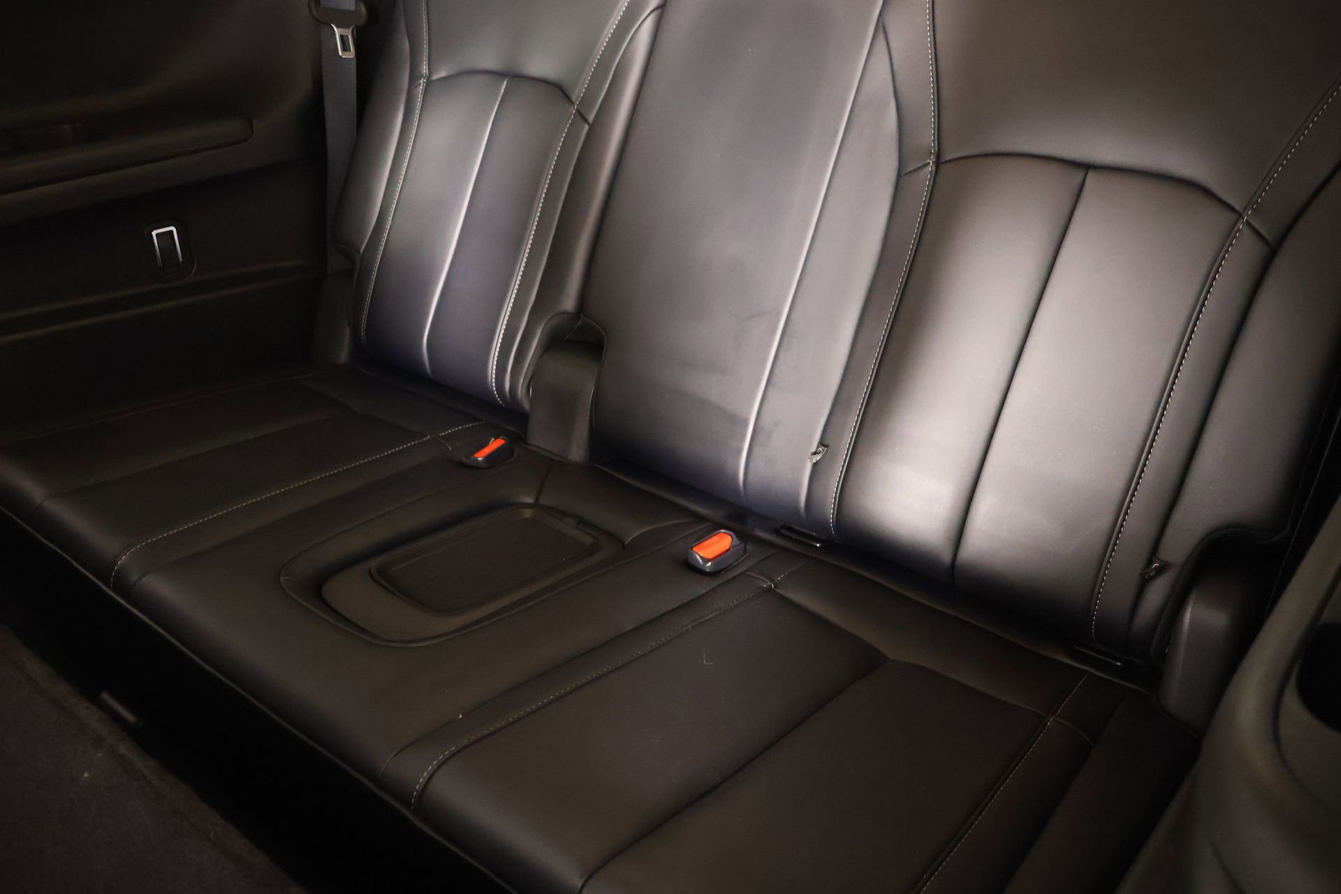 Used 2023 INFINITI QX60 Luxe AWD/4WD image 13