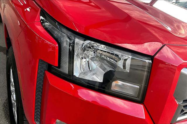 Certified 2022 Nissan Frontier SV RWD image 27