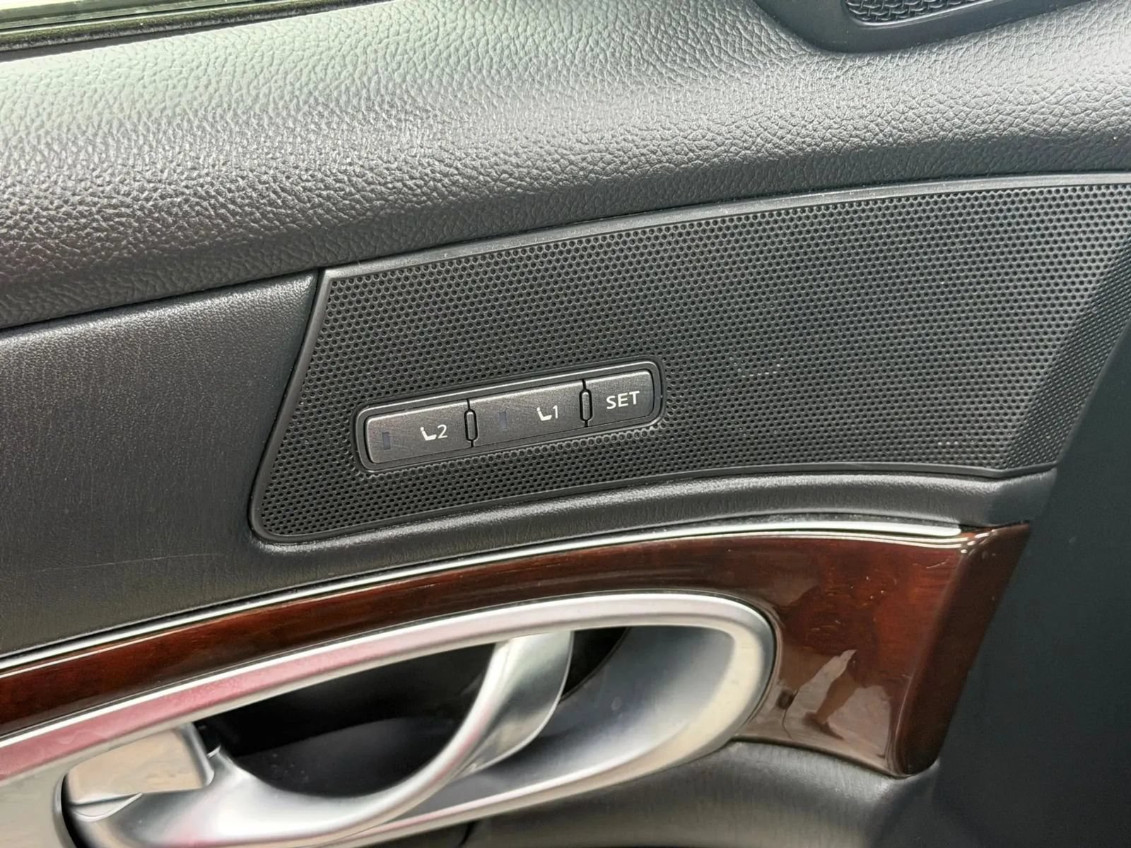 Used 2013 INFINITI M37 x w/ Premium Pkg AWD/4WD image 22