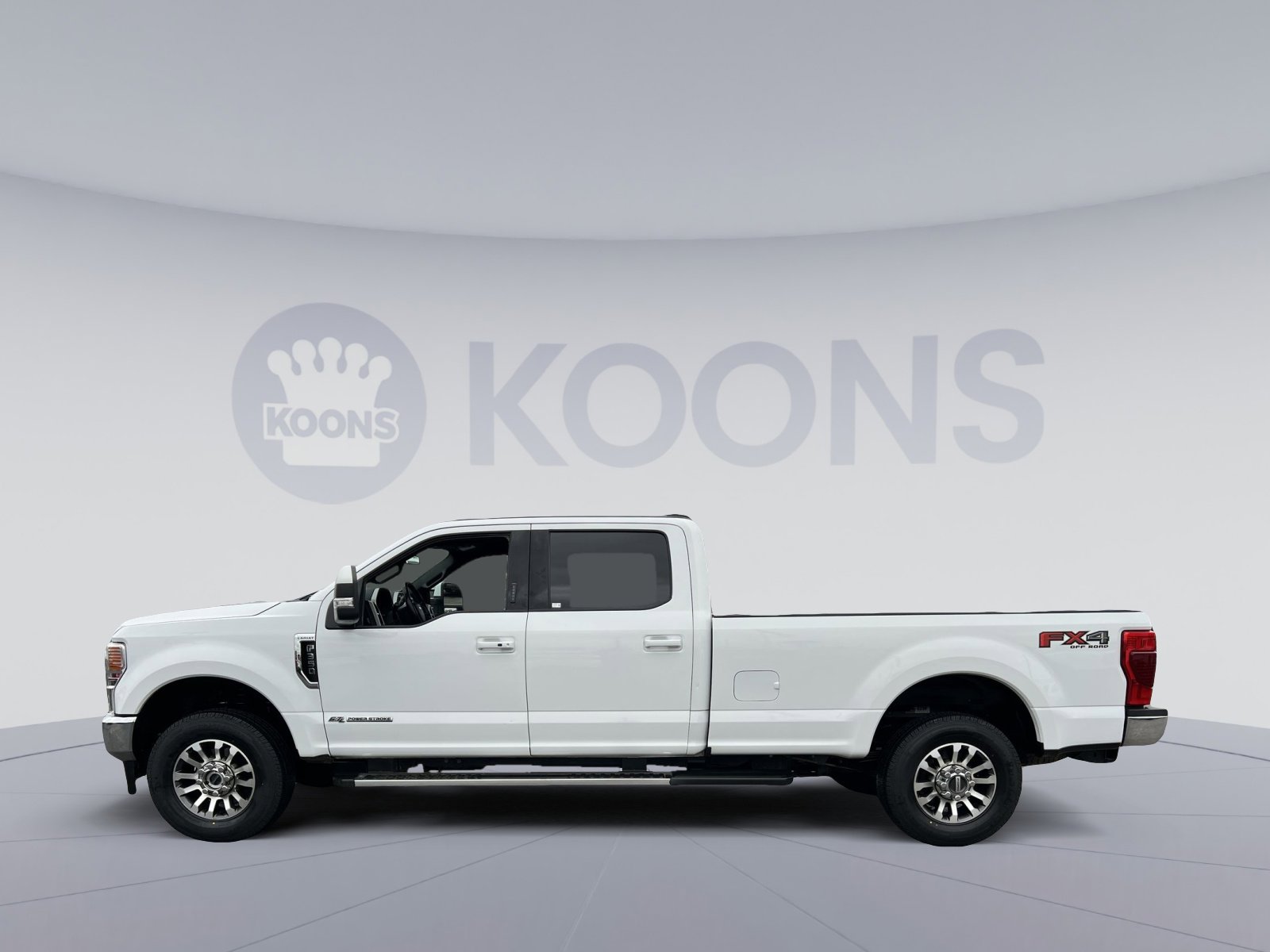 Used 2022 Ford F350 Lariat w/ Lariat Ultimate Package image 2