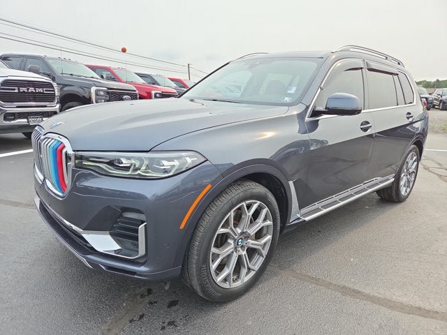 Used 2019 BMW X7 xDrive40i w/ Premium Package AWD/4WD image 2