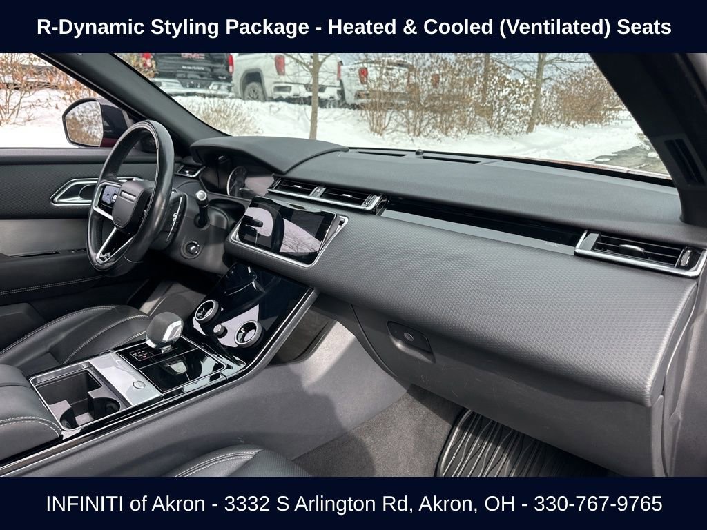 Used 2022 Land Rover Range Rover Velar R-Dynamic S image 24