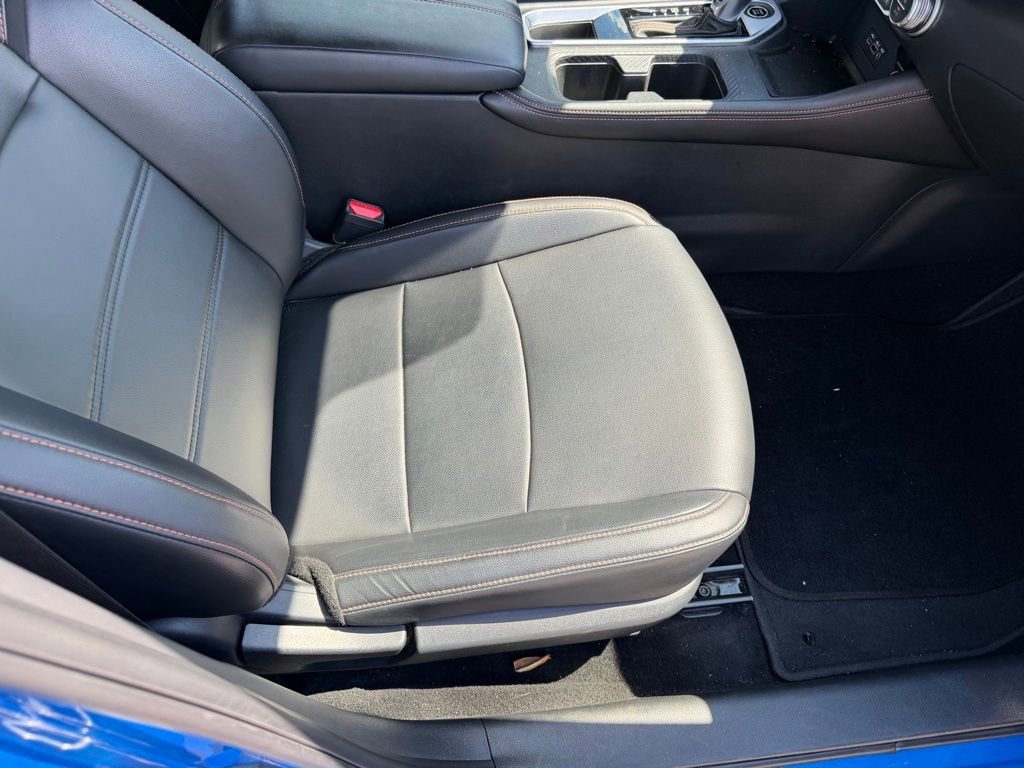 Used 2023 Nissan Sentra SR w/ SR Premium Package FWD image 15
