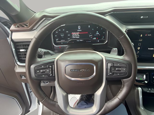 Used 2025 GMC Sierra 1500 Denali w/ Denali Reserve Package AWD/4WD image 17