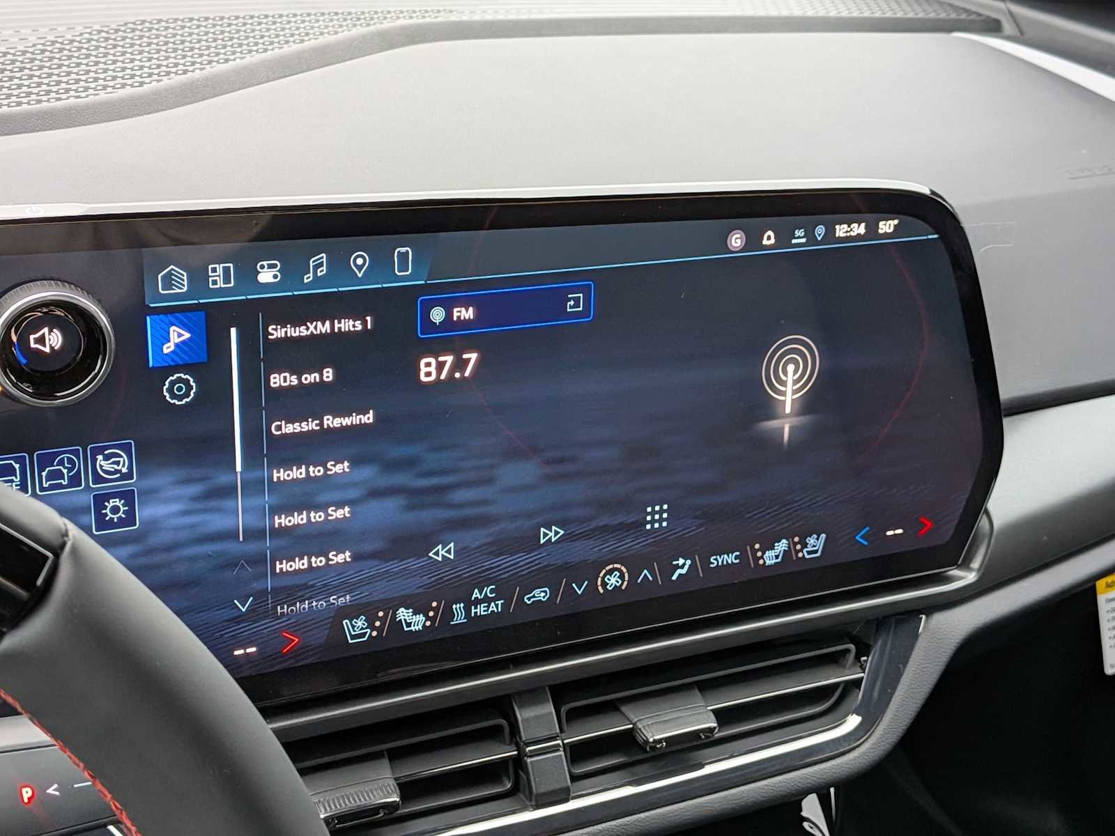 New 2026 Chevrolet Equinox EV RS image 30