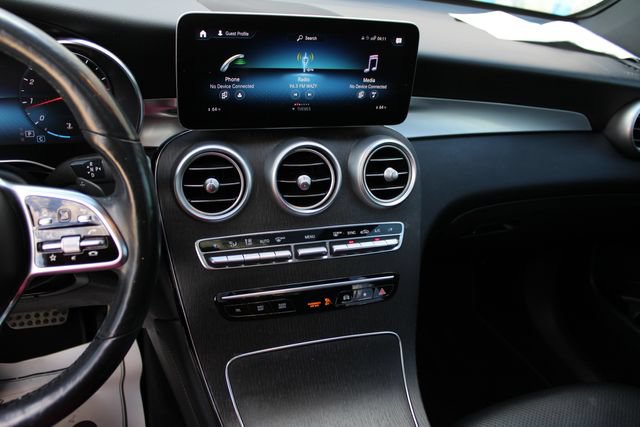 Used 2020 Mercedes-Benz GLC 300 4MATIC image 14