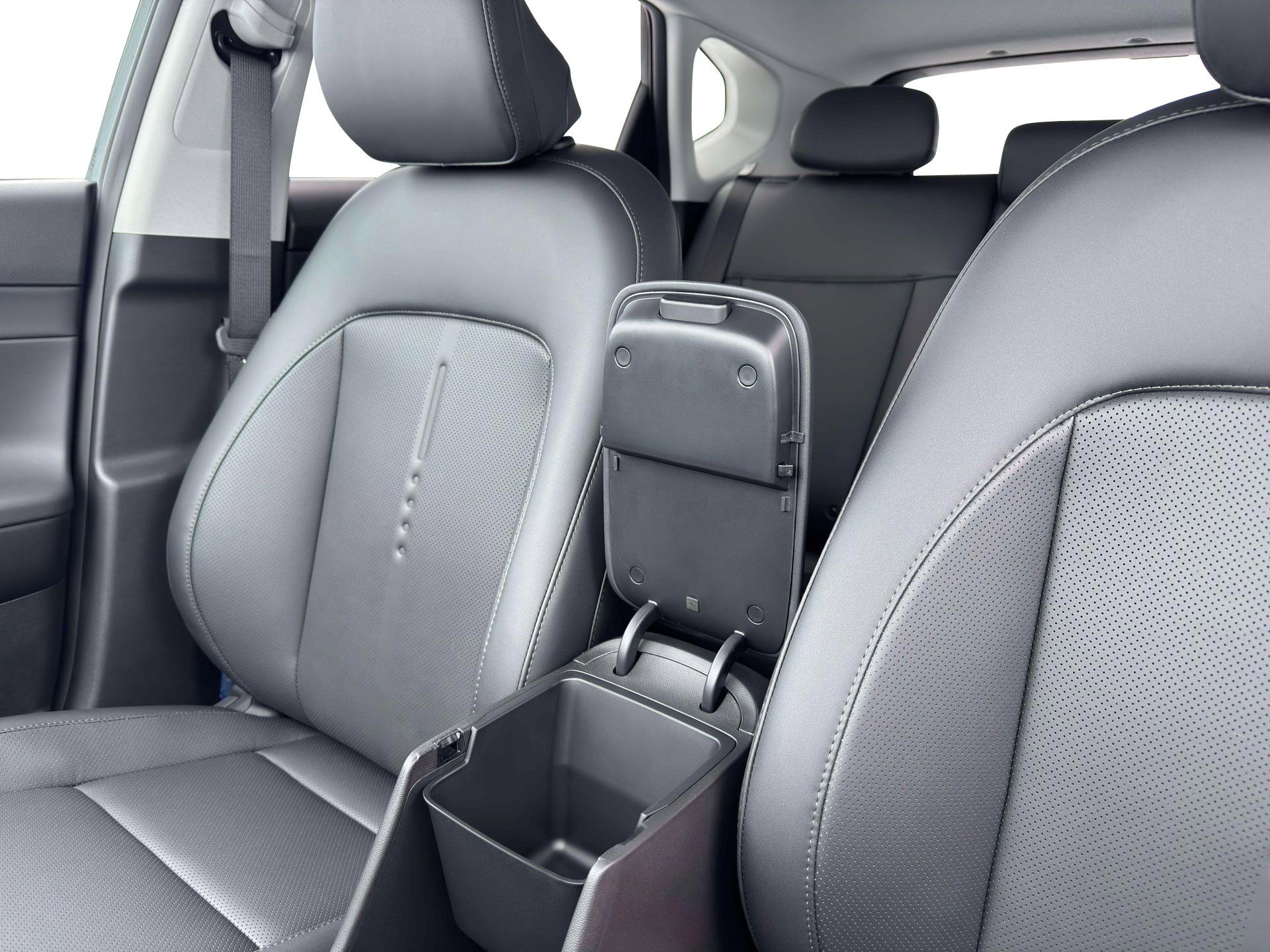 New 2026 Hyundai Kona SEL Premium AWD/4WD image 19