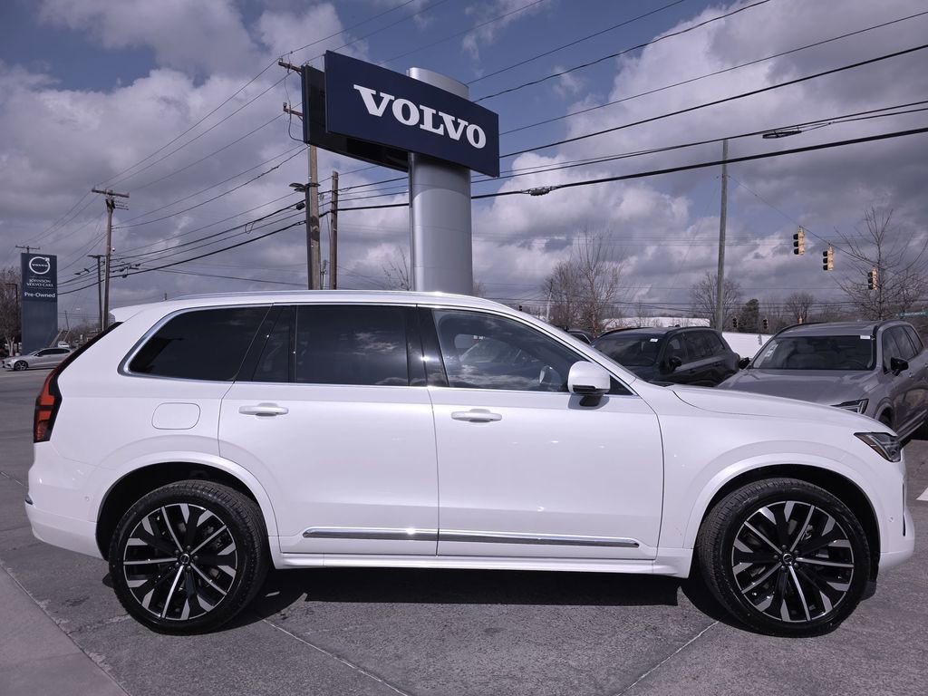 New 2026 Volvo XC90 T8 Plus w/ Protection Package Premier image 4