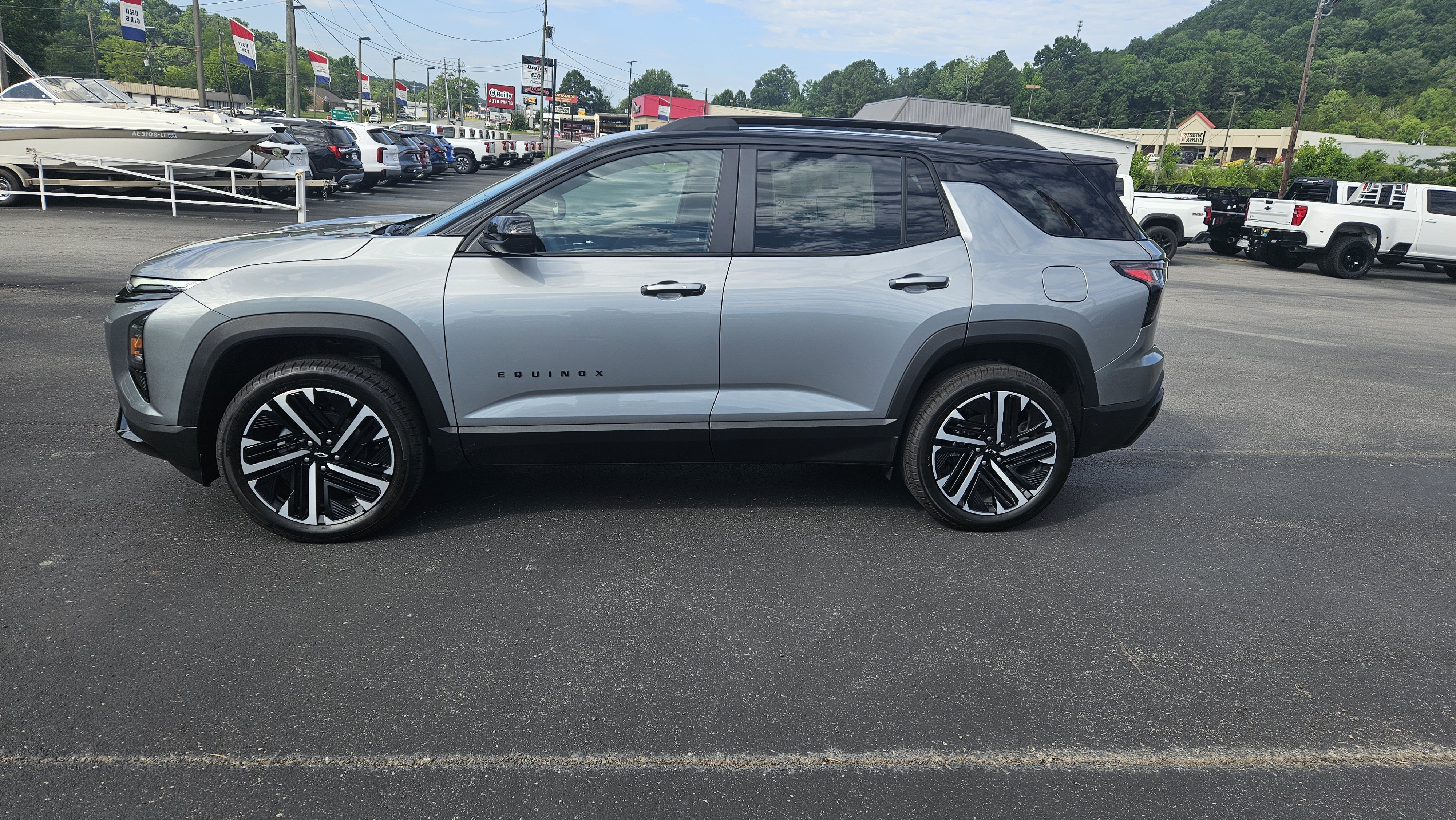 New 2026 Chevrolet Equinox RS w/ LPO, Floor Liner Package