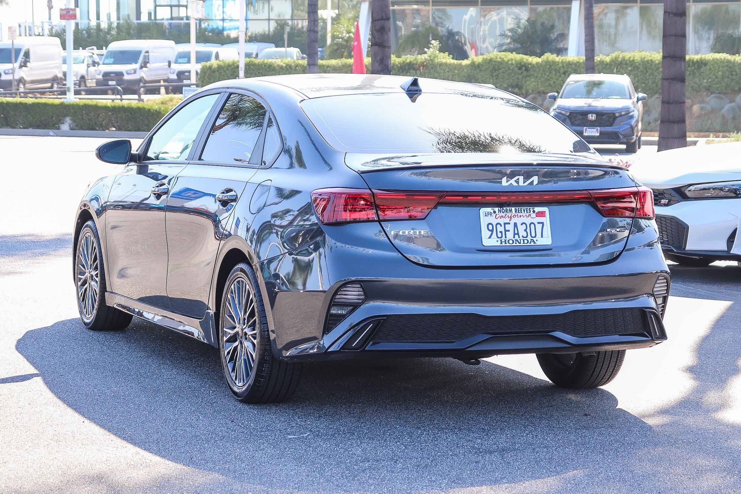 Used 2023 Kia Forte GT-Line w/ GT-Line Premium Package FWD image 13
