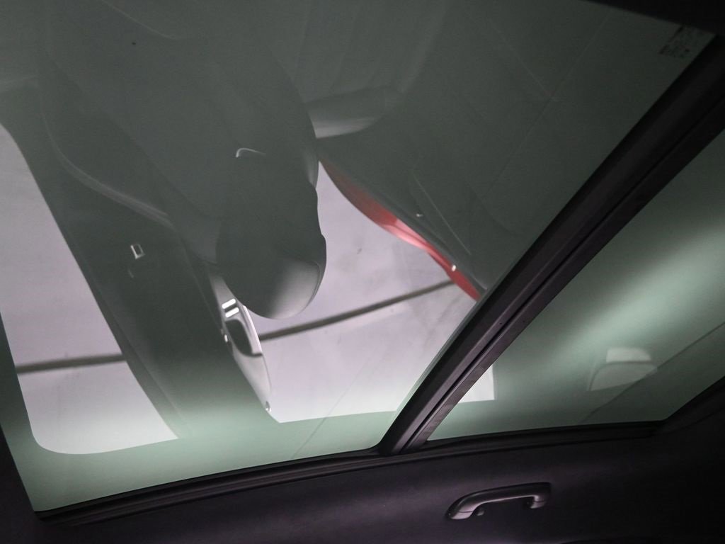 Used 2022 Genesis GV70 3.5T Sport w/ Sport Prestige Package image 45