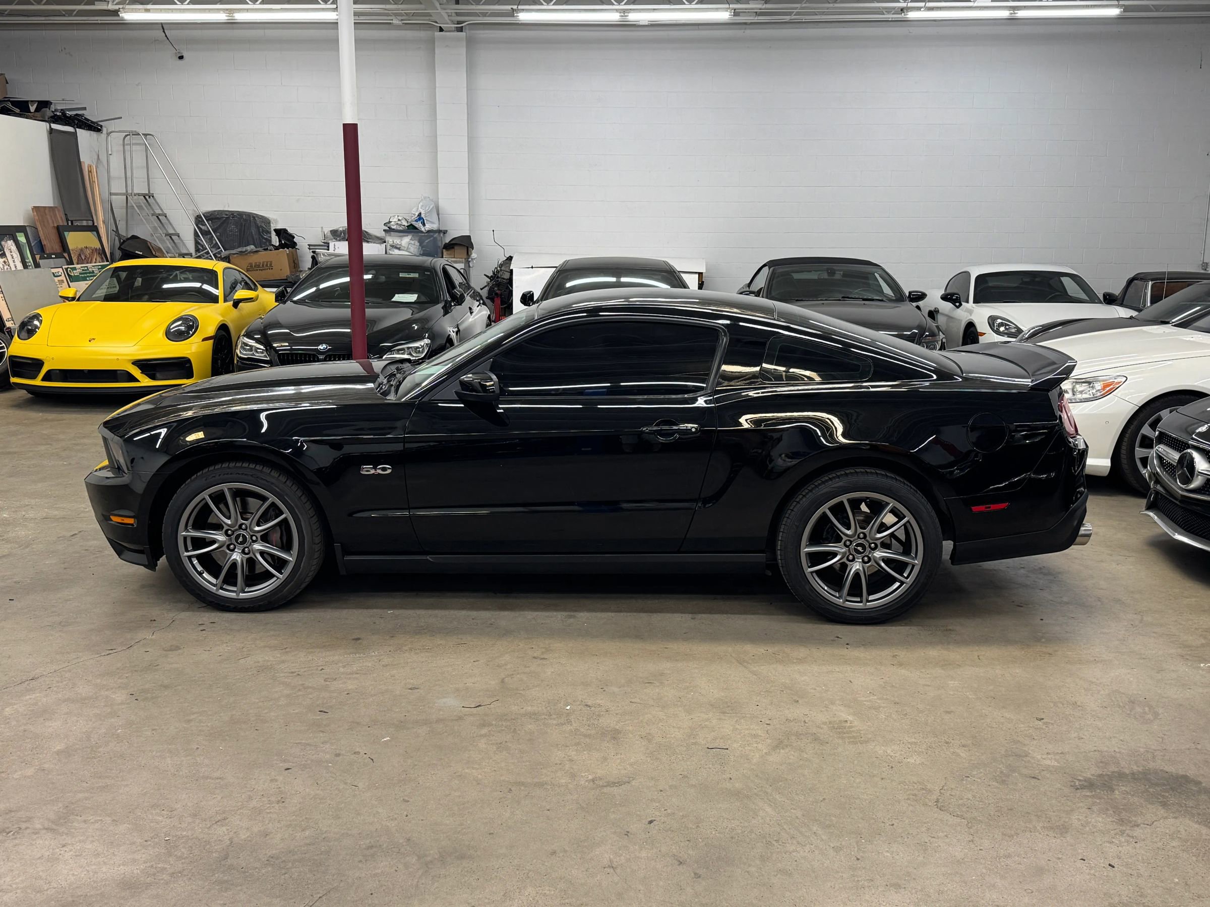 Used 2012 Ford Mustang GT w/ Brembo Brake Pkg RWD image 4