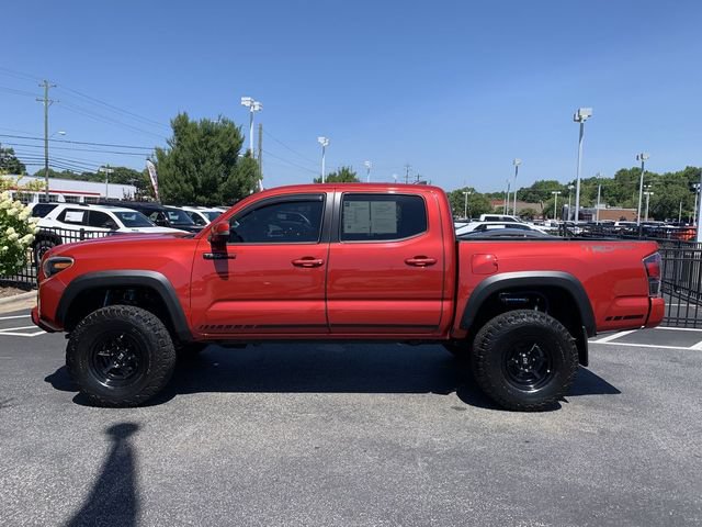 Used 2017 Toyota Tacoma TRD Pro AWD/4WD image 5
