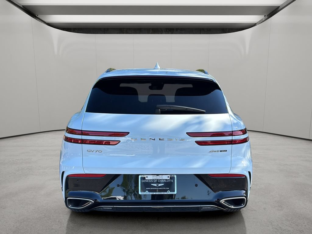 Certified 2026 Genesis GV70 3.5T Sport Advanced AWD/4WD image 4