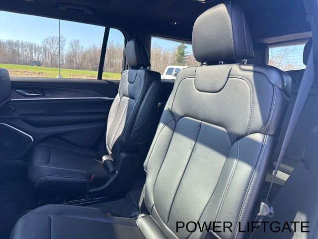 New 2026 Jeep Grand Cherokee L Limited AWD/4WD image 12