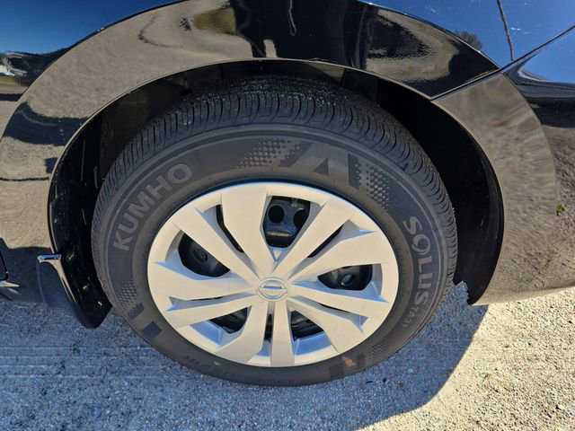 New 2025 Nissan Versa S w/ Trunk Package image 12