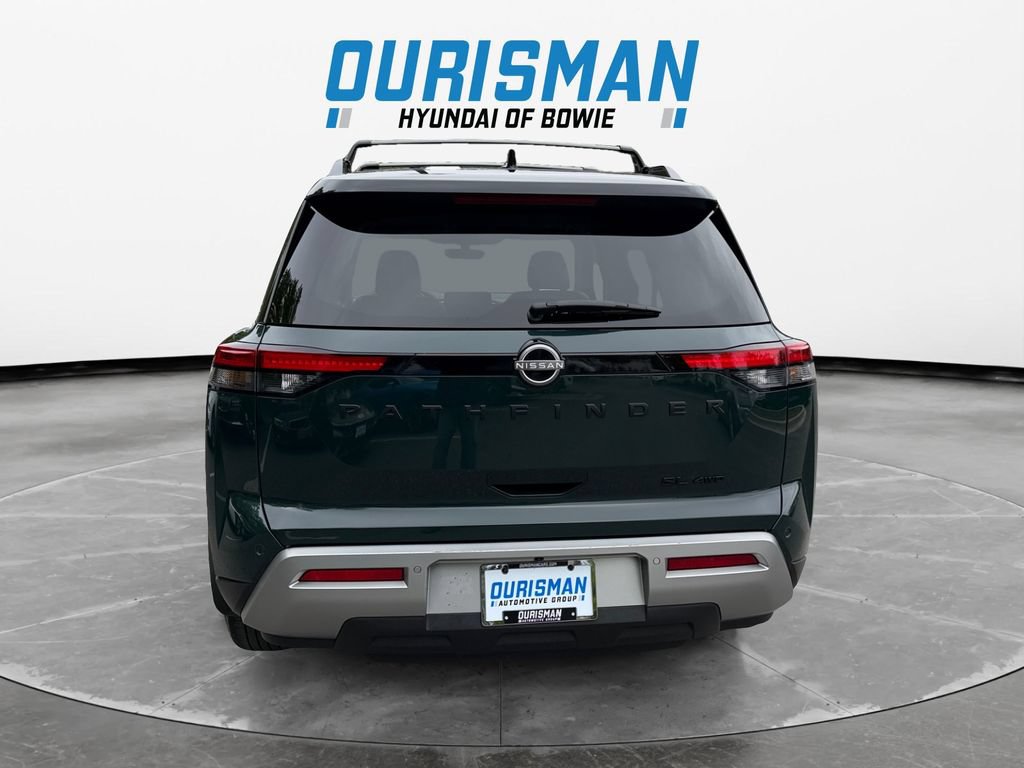 Used 2023 Nissan Pathfinder SL w/ Black Appearance Package AWD/4WD image 5