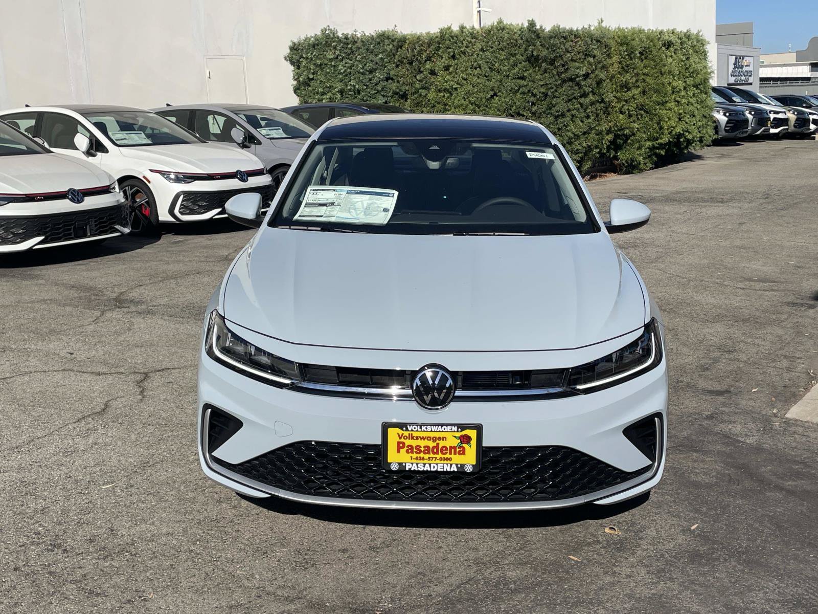 New 2027 Volkswagen Jetta SE FWD image 2