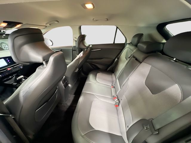 Certified 2023 Kia Niro EX image 24