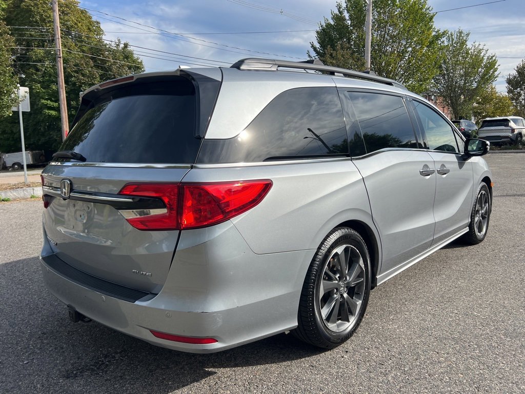 Used 2023 Honda Odyssey Elite image 5