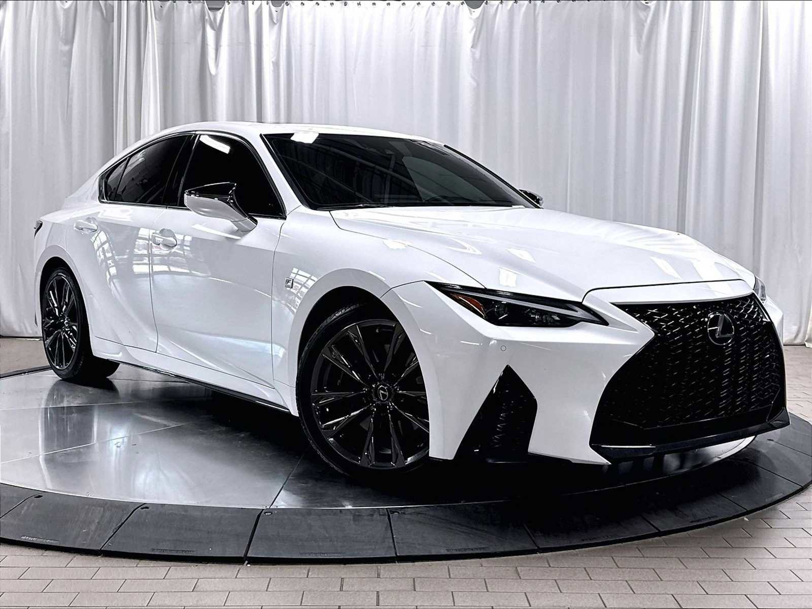 Used 2022 Lexus IS 350 F Sport w/ Navigation Package RWD image 11
