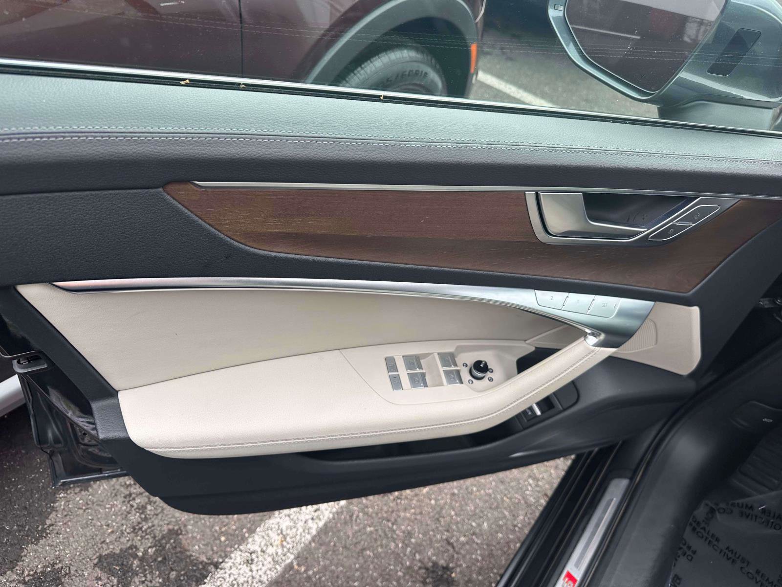 Used 2024 Audi A6 Premium Plus image 15