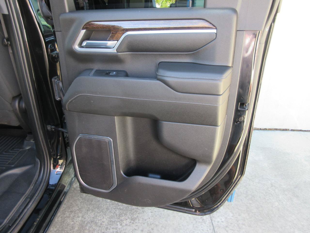 Used 2024 GMC Sierra 2500 SLE w/ SLE Convenience Package AWD/4WD image 27