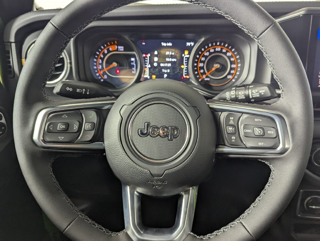 New 2026 Jeep Wrangler Unlimited Sahara AWD/4WD image 19