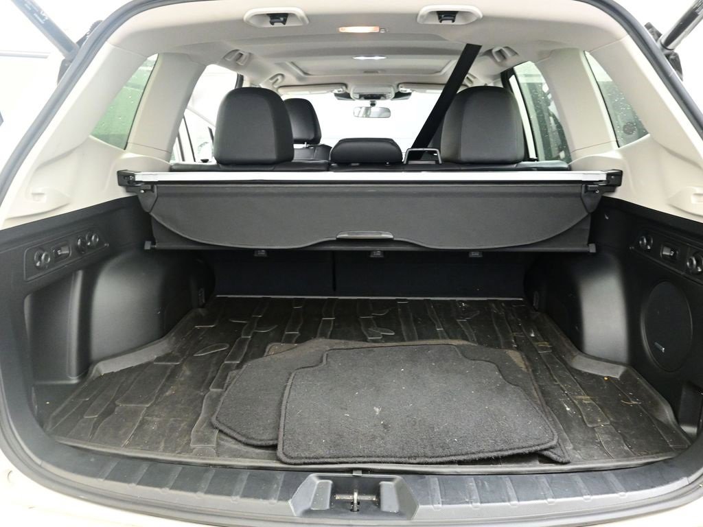 Certified 2024 Subaru Forester Limited image 17