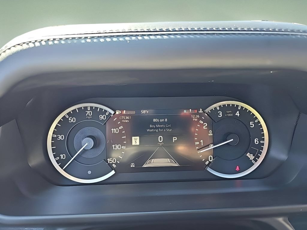 Used 2023 Land Rover Defender 110 X-Dynamic SE AWD/4WD image 10