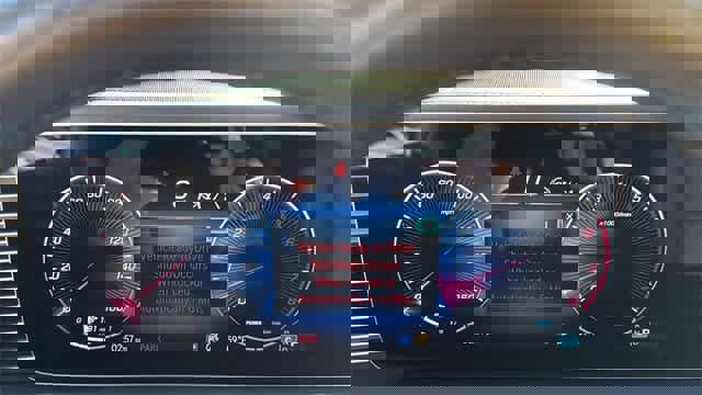 Certified 2025 Mercedes-Benz GLS 450 4MATIC image 20