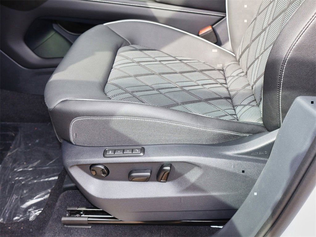 New 2026 Volkswagen Atlas SEL Premium R-Line image 14