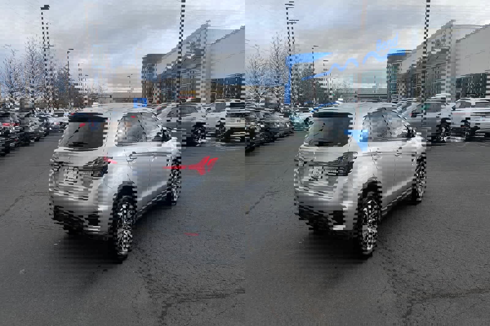 Used 2024 Mitsubishi Outlander Sport SE image 2