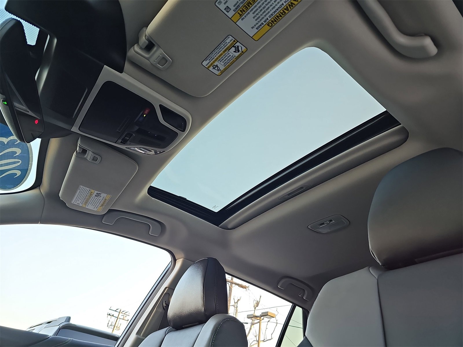 Used 2023 Subaru Outback Onyx Edition image 31