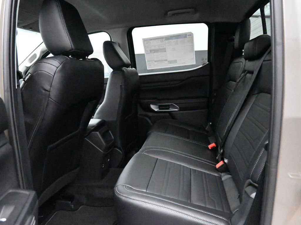 New 2025 Ford Ranger Lariat w/ FX4 Off-Road Package image 32