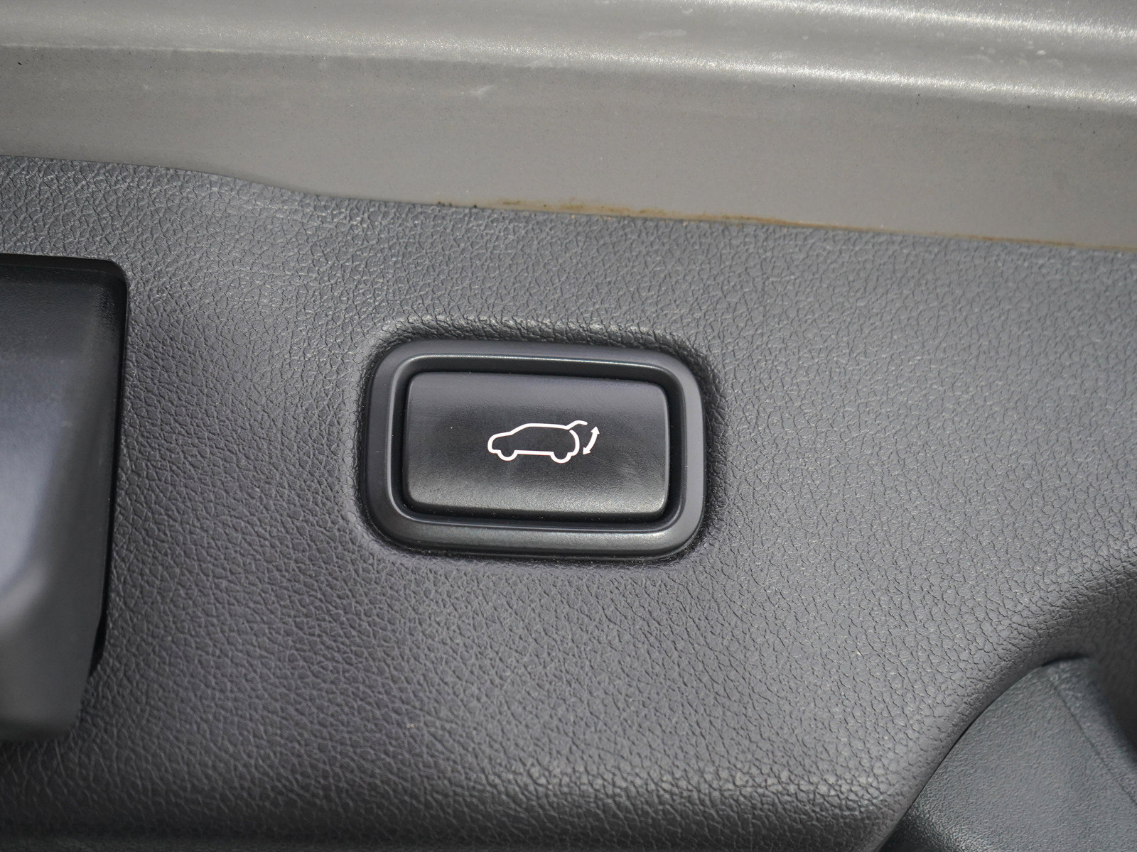Used 2016 Kia Sorento SX w/ SXL Technology Package AWD/4WD image 11