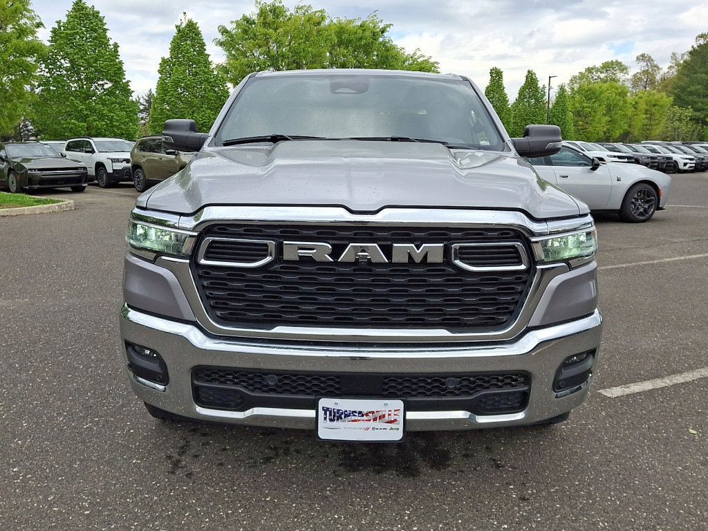 Used 2025 RAM 1500 Big Horn AWD/4WD image 8