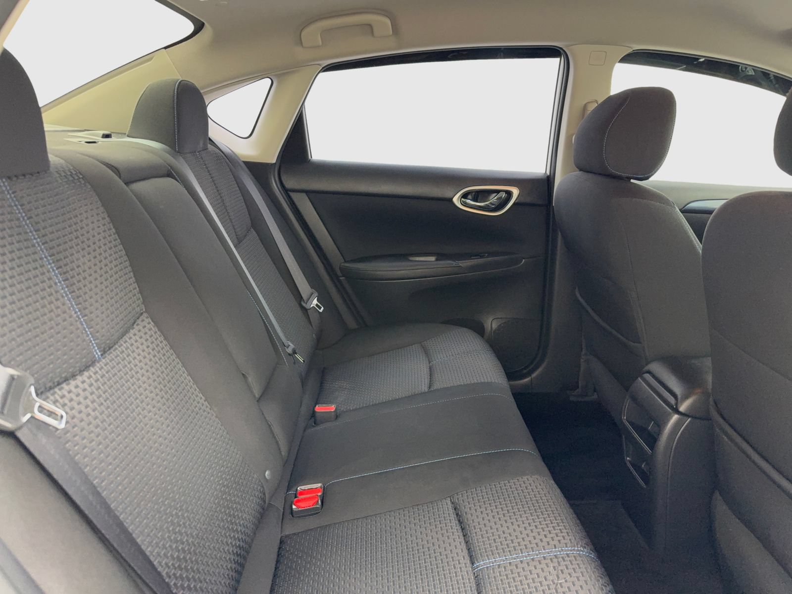 Used 2017 Nissan Sentra SR FWD image 43